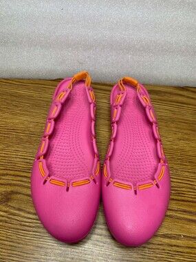 Crocs Women's Slingback Sandals Pink Orange Size 8M Lightweight Slip On Comfort